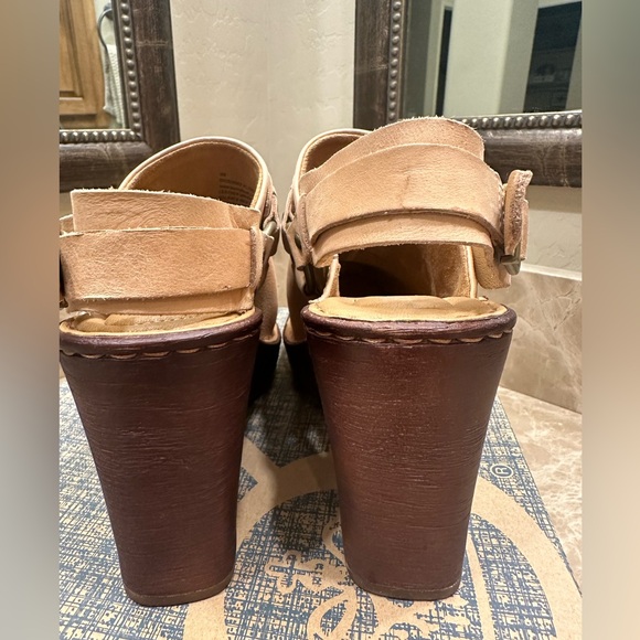 BORN NIB Hudson Leather shoes Color: Natural Size: US 9M Euro 40.5 - Picture 8 of 10